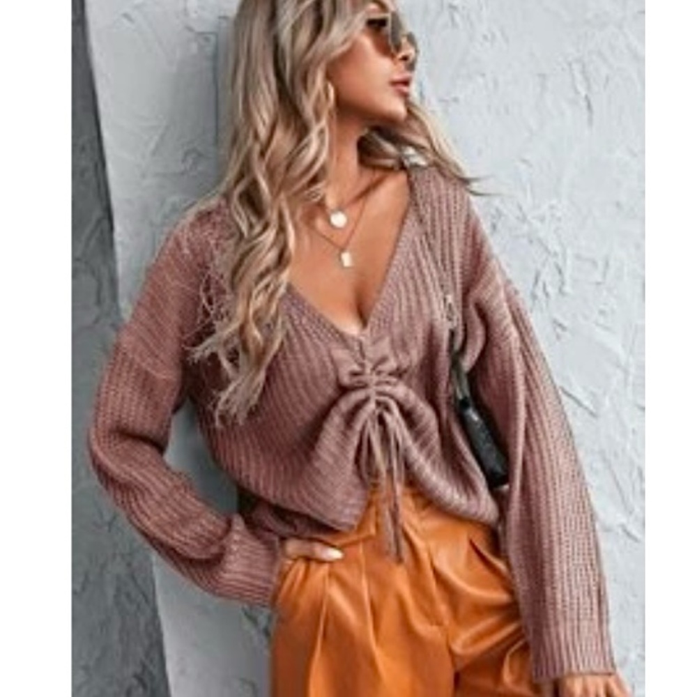 SHEIN Women’s Ruched Knit Long-Sleeve V-Neck Cropped Sweater - mauve, size S